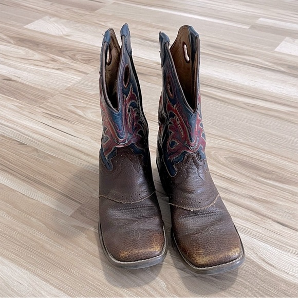 Justin Boots Brown and Blue Leather Boots - Picture 2 of 9